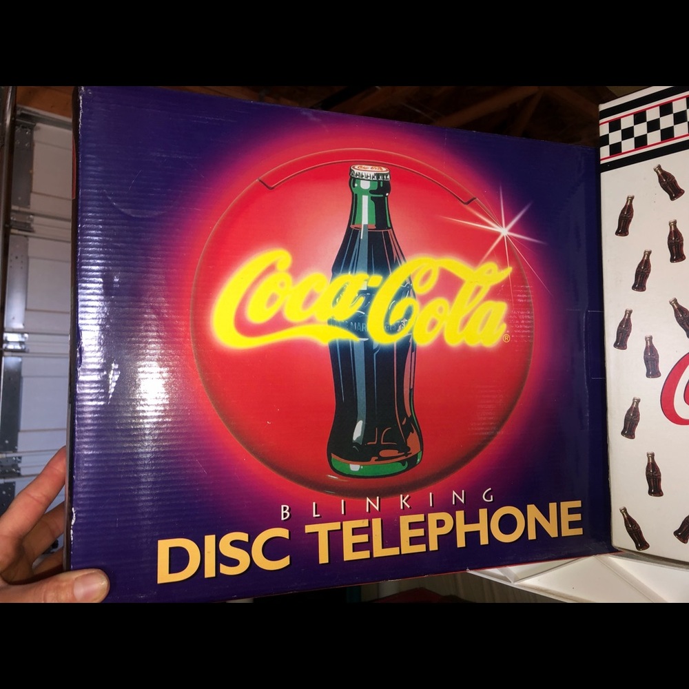 Coca Cola disc telephone - Picture 1 of 3